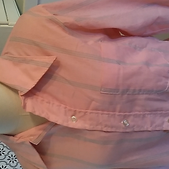 Mens vintage pink made in USA 🇺🇸 button down shirt 👕 size 15.5 - Picture 2 of 3